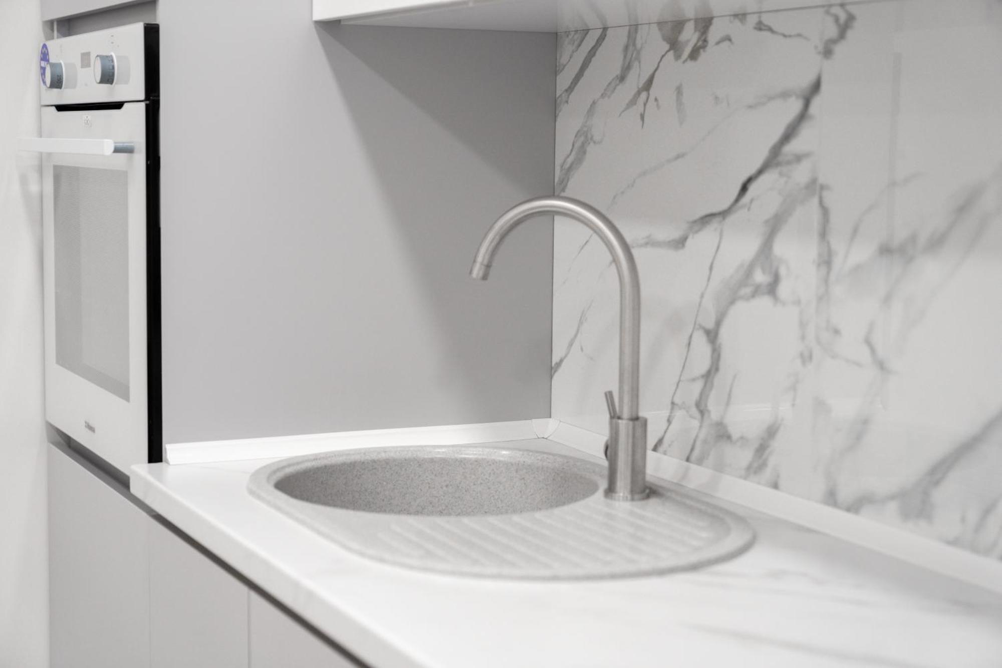 Luxury New Avram Iancu Apartments Chisinau Bagian luar foto