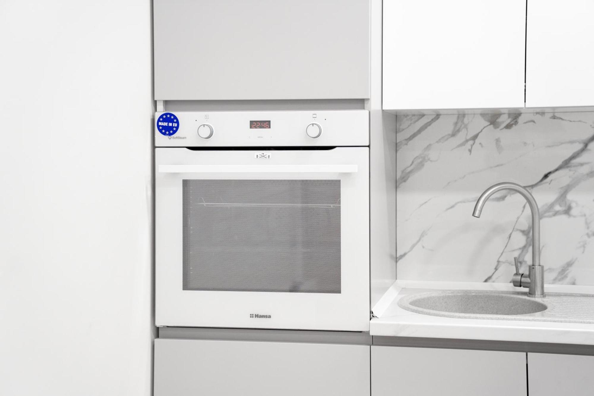 Luxury New Avram Iancu Apartments Chisinau Bagian luar foto